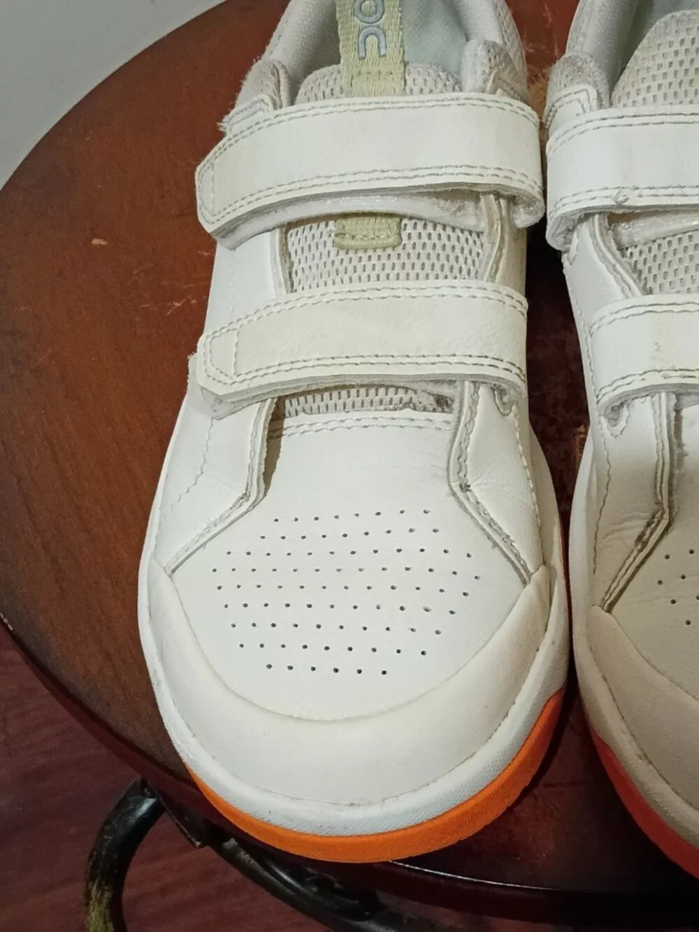 On THE ROGER Kids Ivory Orange Shoes Hook and Loop Kids Size K3